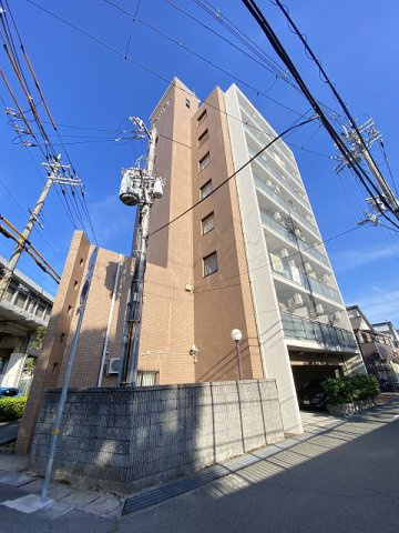 猪名寺パークマンションⅠの外観|落ち着いた雰囲気の外観です
