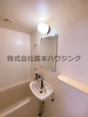 【洗面所】 | 　ラ・フォーレ古川橋 | 洗面所です