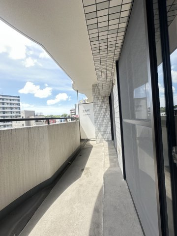 ライオンズプラザ高宮のバルコニー