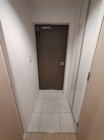 ジークレフ神戸元町の玄関