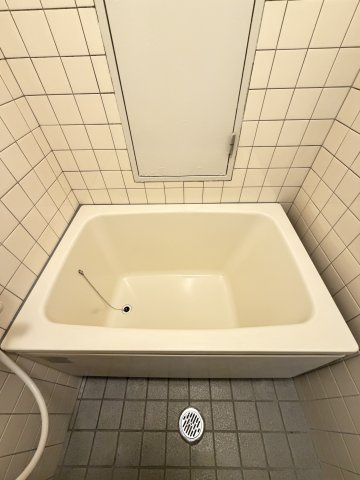 ハイツ生田の浴室
