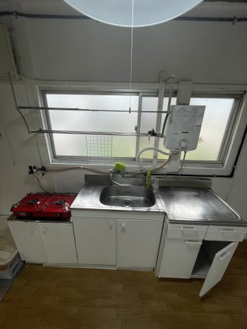 離宮前町１丁目アパートのキッチン