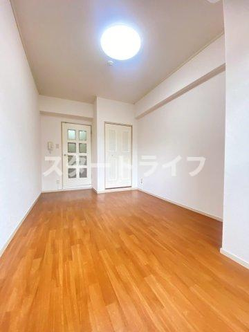 大阪市東淀川区下新庄３丁目の賃貸マンションの寝室