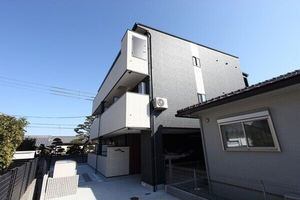 ALEGRIA逆瀬川