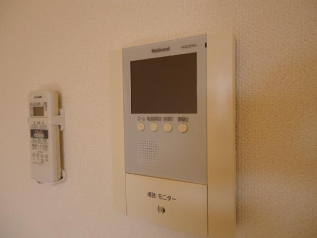 サンフィット　フジマンＢ棟のセキュリティ|カメラ付インターホン