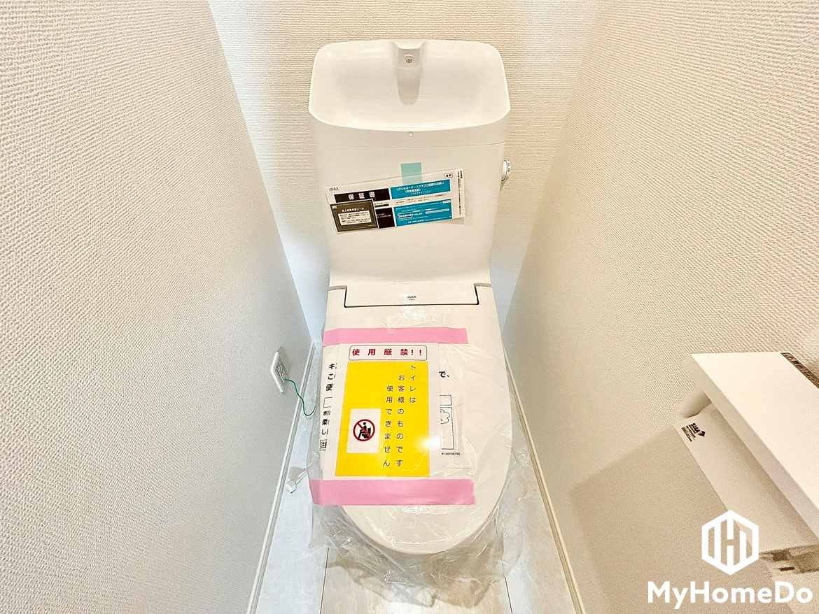 守山区太田井のトイレ|明るく清潔感溢れるトイレです。