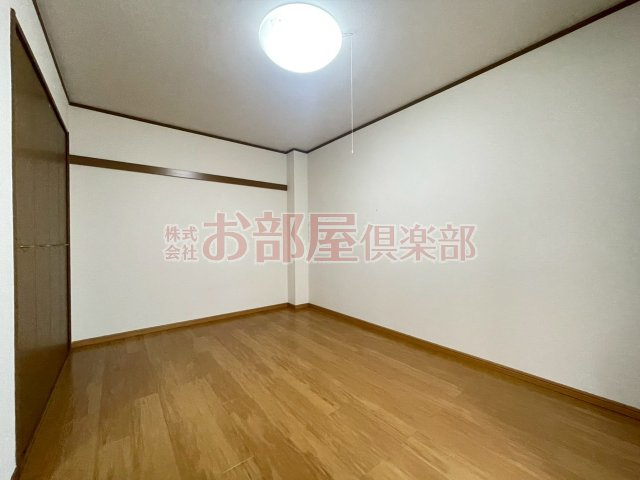 マーベラスKⅡの洋室|広々とした洋室です