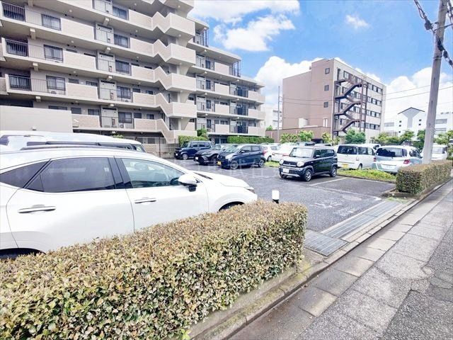 【駐車場】の画像