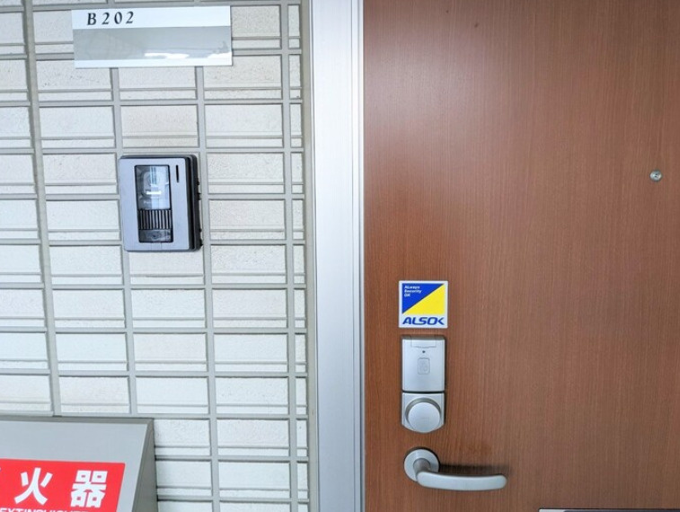 グレイス賀来　B棟の玄関