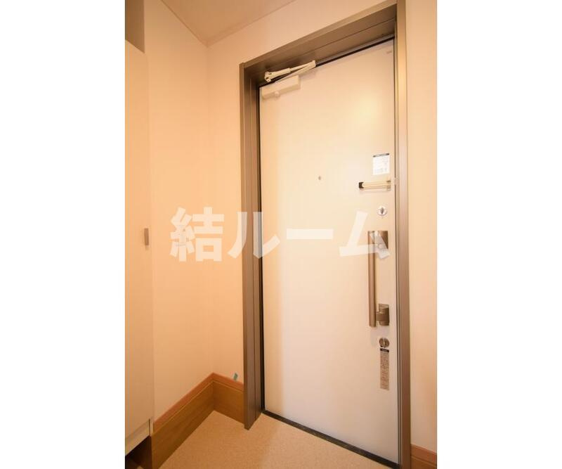 練馬区桜台３丁目のアパートの玄関