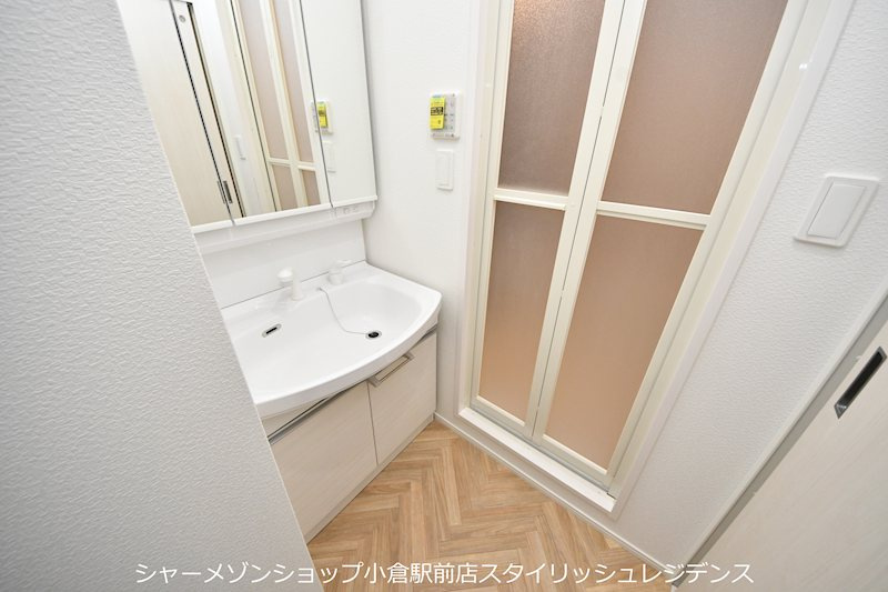 スマート到津の森の洗面所