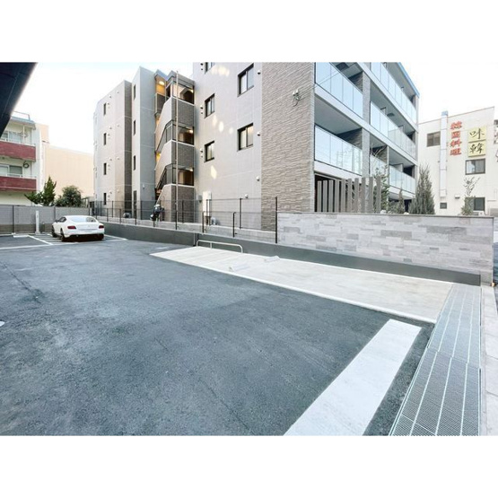 【駐車場】ＡＩＦＬＡＴ若松河田