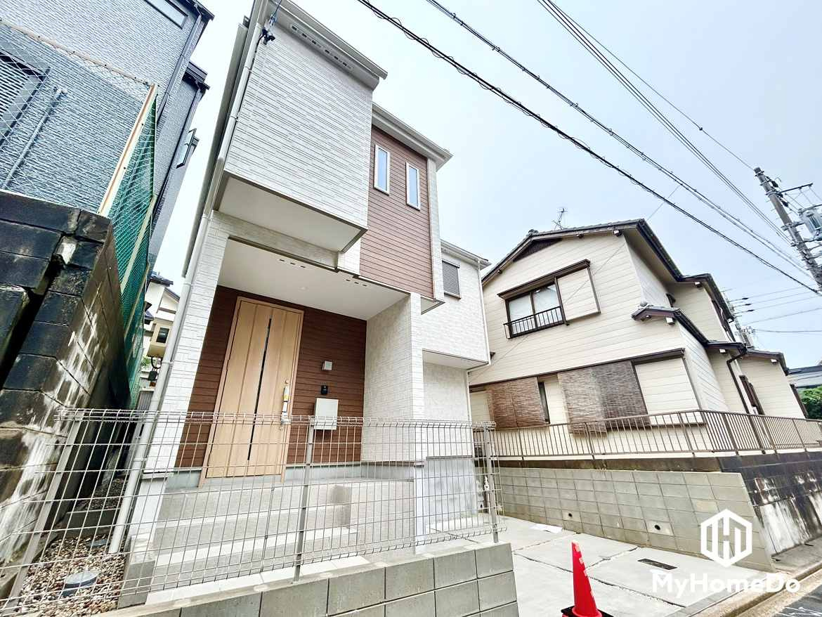 守山区守山２丁目の外観|街並みに馴染む上品な佇まいの建物外観です。ぜひ現地で実際の雰囲気をご覧ください。