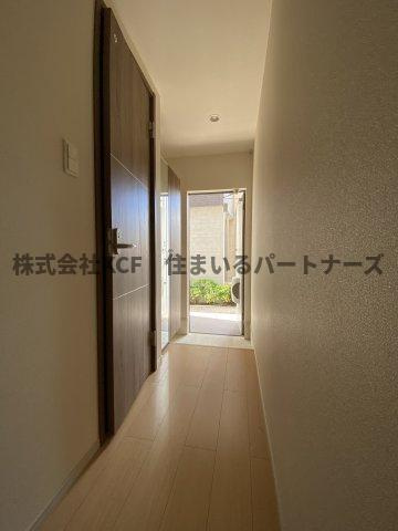 エルグランドパティオ弐番館の居間・リビング