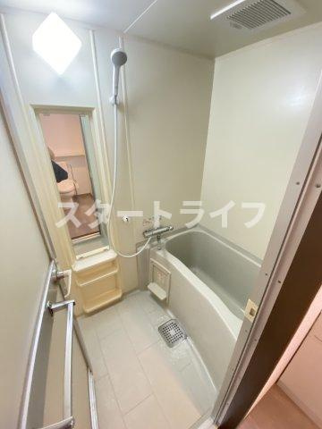 大阪市淀川区十三東３丁目の賃貸マンションの浴室