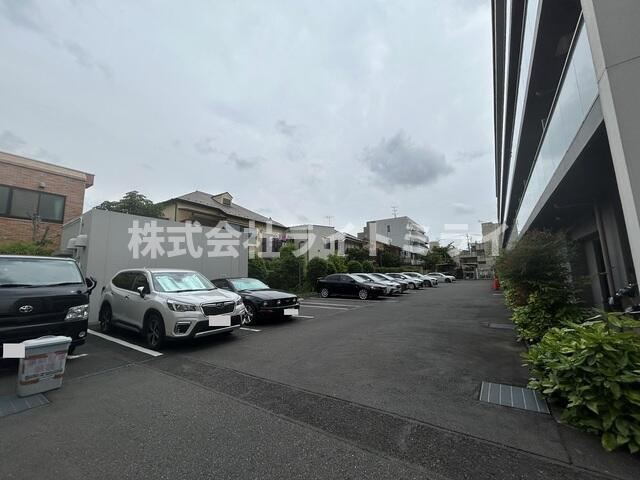 ＢＬＥＳＳ上池袋の駐車場| 