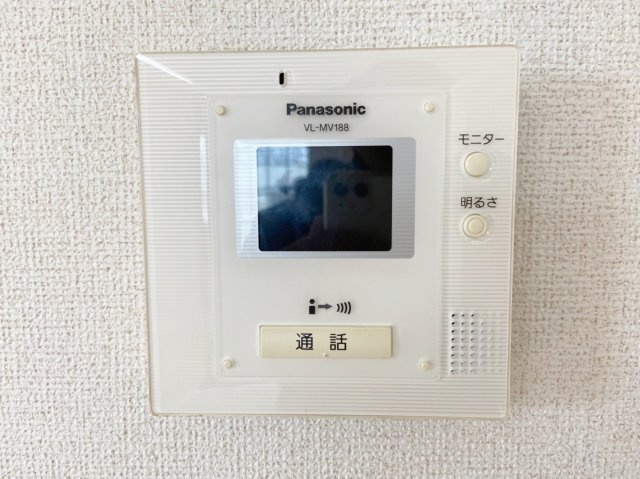 アルモニーHRのセキュリティ|安心のモニター付きインターフォン