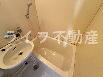 エトワールヴィル-R永和駅前の浴室|お風呂で日々の疲れを落としましょう