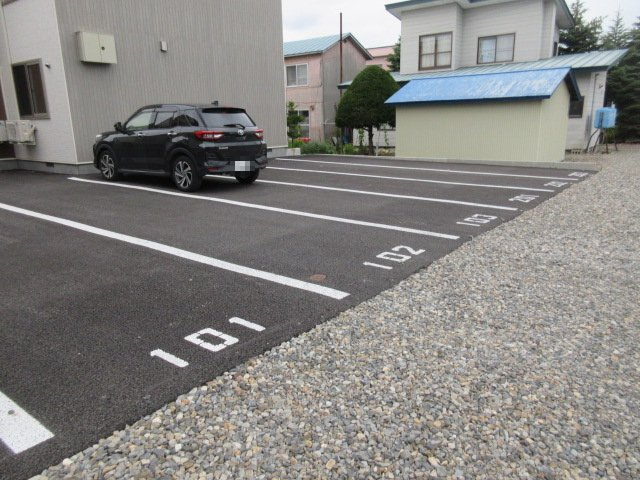 ドメーヌ・モンの駐車場