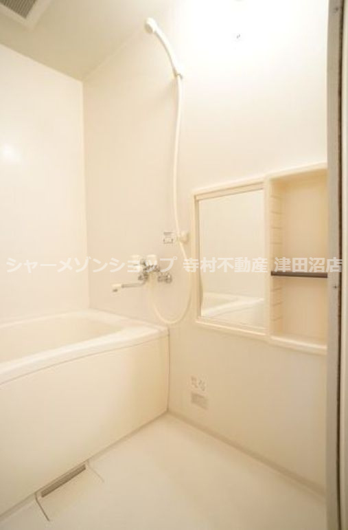 リバーサイドハイツの浴室