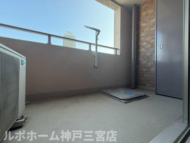 KAISEI神戸海岸通第2のバルコニー