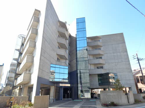 福岡市博多区博多駅南４丁目の賃貸マンション