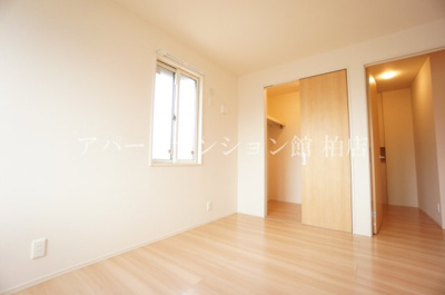 【洋室】 | Kee Rise