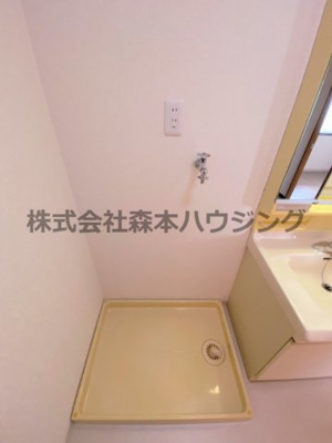 【設備】 | 　長楽ビル | 室内洗濯機置き場です