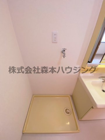 【設備】 | 　長楽ビル | 室内洗濯機置き場です