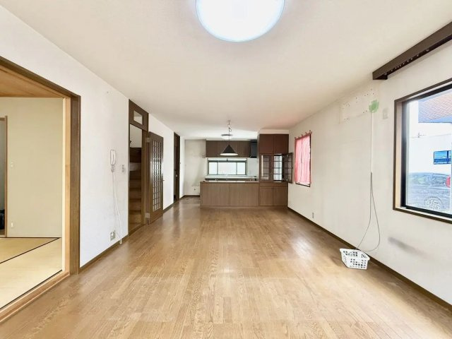 近江八幡市中小森町　中古戸建