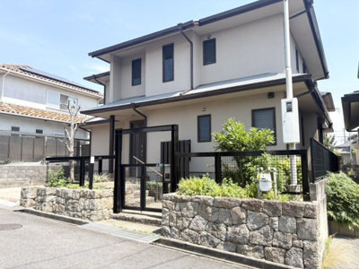 【外観】 | 神戸市西区竹の台一丁目　一戸建て | ■全室リフォーム済！現地で綺麗な住まいをご覧ください♪