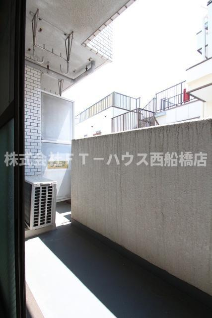 メゾン行徳駅前のバルコニー