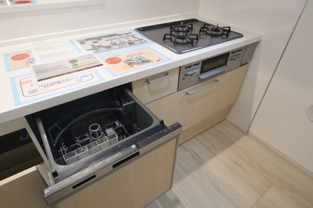 《仲介手数料無料》北区東大成町２丁目10-2新築一戸建て‎のキッチン