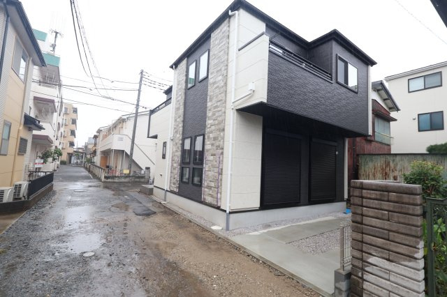 《仲介手数料無料》北区東大成町２丁目10-2新築一戸建て‎の外観