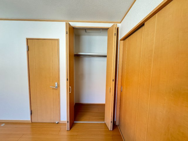 堺市西区鳳西町２丁の収納