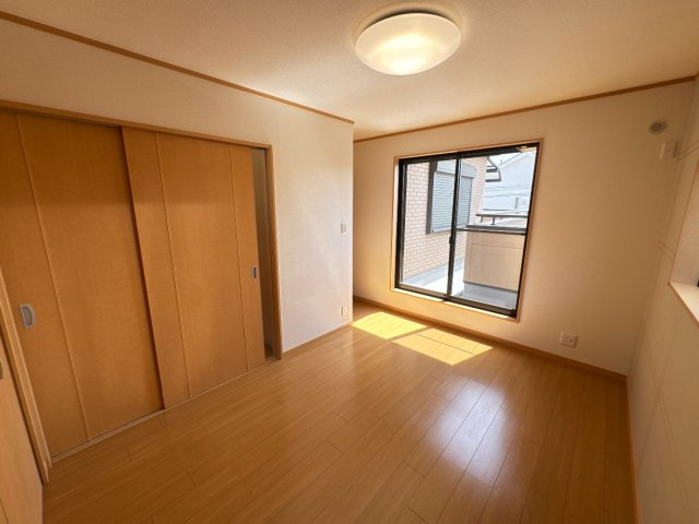 堺市西区鳳西町２丁の洋室