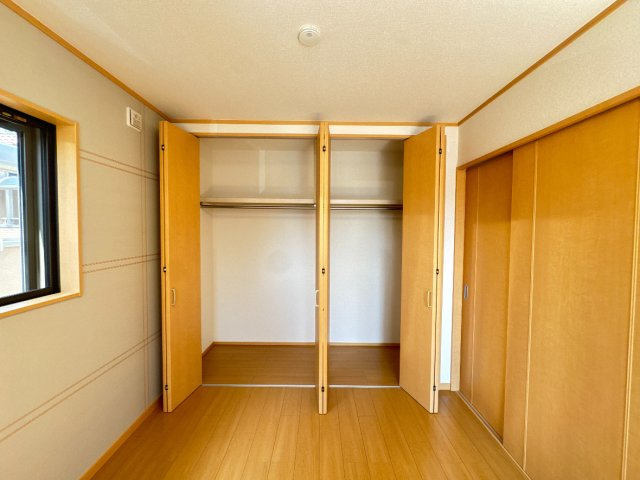 堺市西区鳳西町２丁の収納