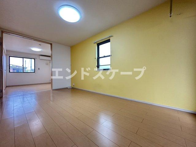 ピアチェーレ野中Ｃの居間・リビング|高崎、前橋のお部屋探しはエンドスケープまで！お客様の理想お聞かせ下さい♪