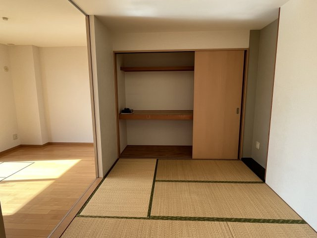 ピュアシティ琴芝の和室|来客時にも便利な和室付き
