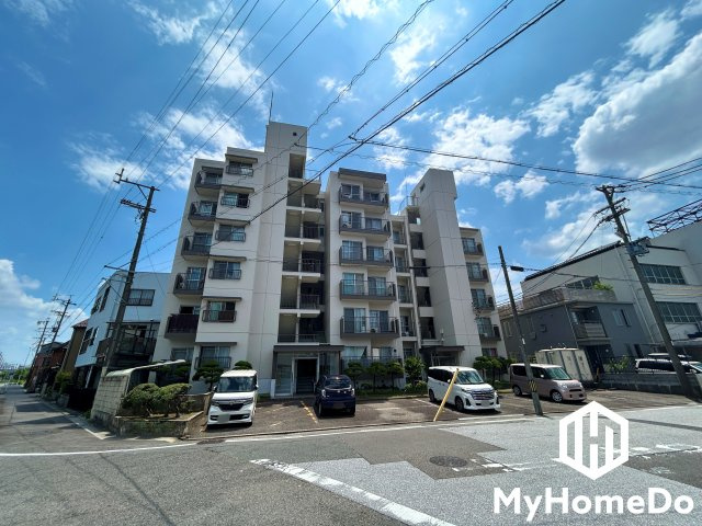 天王マンションの外観