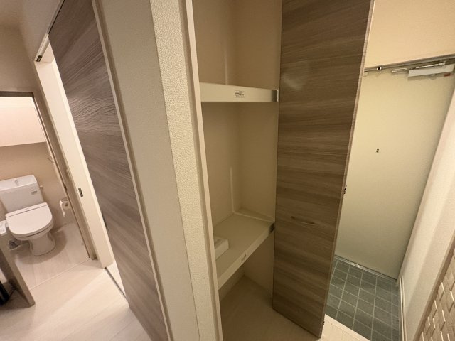 マルベリー甲南山手の玄関
