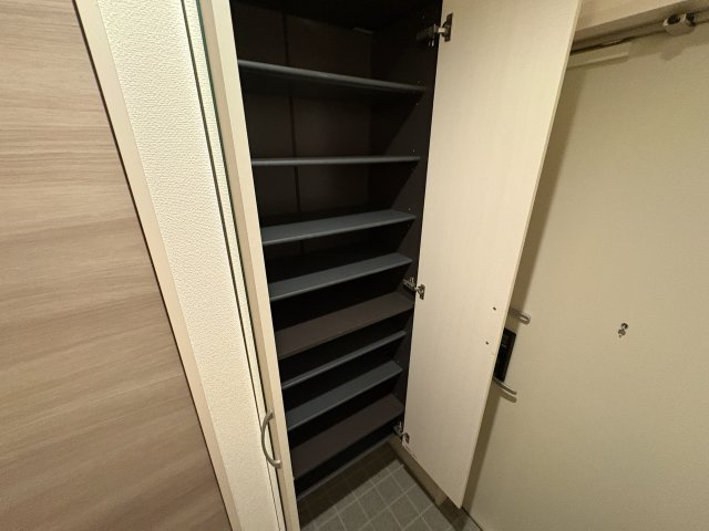 マルベリー甲南山手の収納