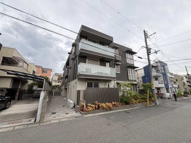 マルベリー甲南山手の外観