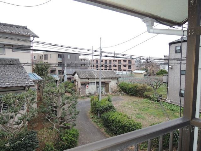 下島荘　Ｄ棟の展望|日当りの良いベランダ