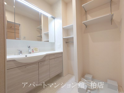 アミティエYの洗面所