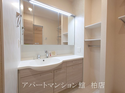 アミティエYの独立洗面台