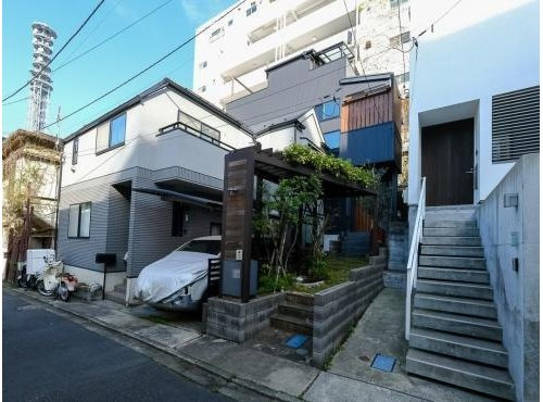 新宿区荒木町　中古戸建