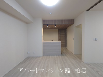 アミティエYの居間・リビング