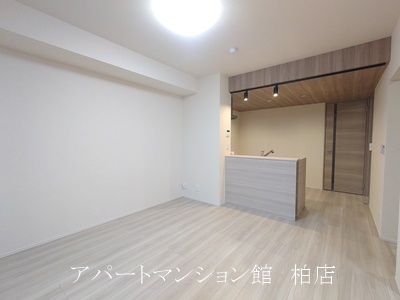 アミティエYの居間・リビング