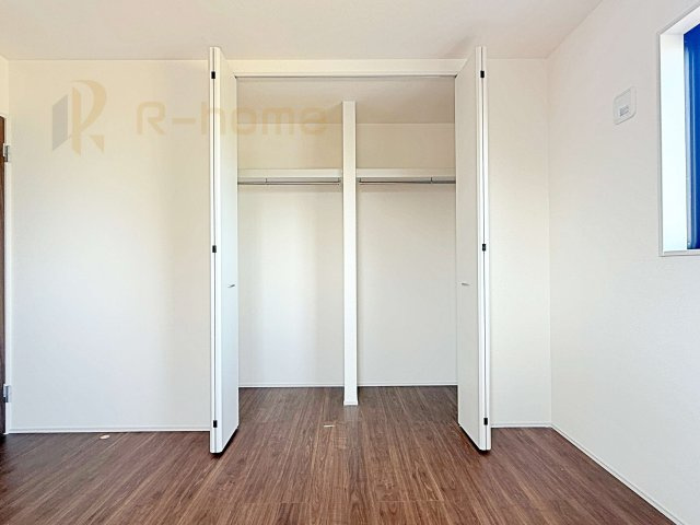 第1常総市収納谷　新築戸建て　3号棟の収納|全居室収納スペースを設置！充分な容量で居住空間もスッキリ♪